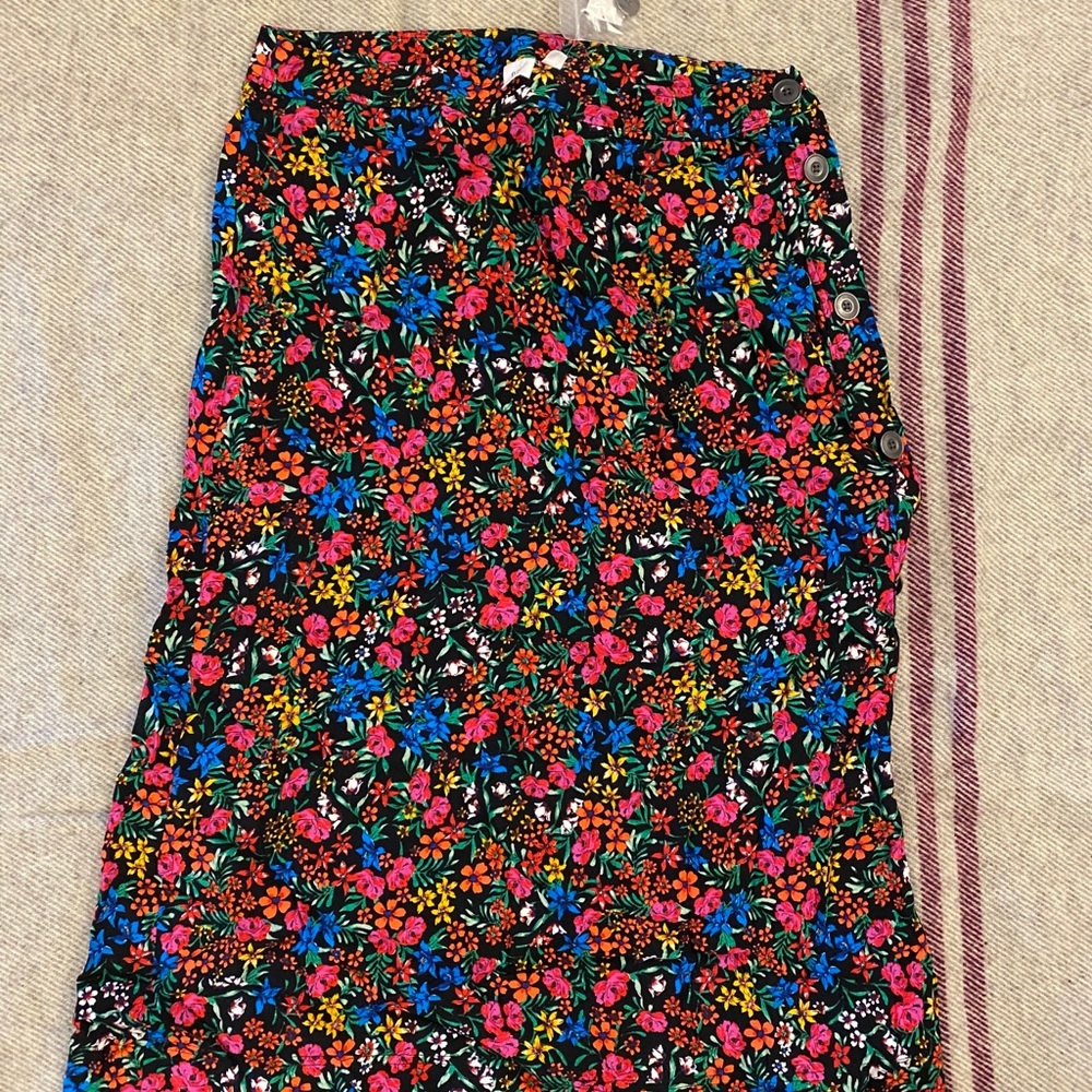 GAP Floral midi skirt